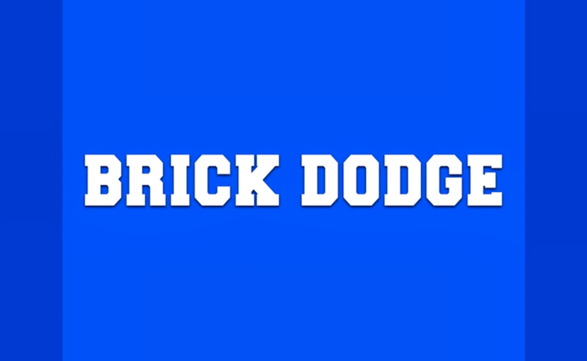 Play Brick Dodge — free online Arcade game
