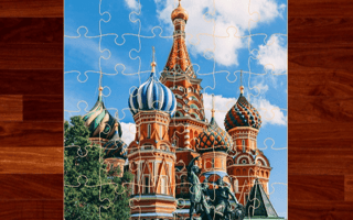 Daily Russia Jigsaw game cover
