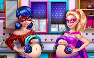 Hero Dolls Pregnant Bffs game cover