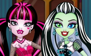 Monster High Nose Doctor game cover