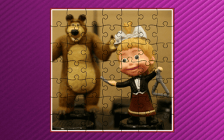Pink Little Girl And Bear Moments game cover