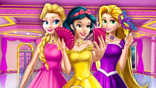 Princesses At Masquerade 🕹️ Play Now on GamePix