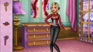 Tris Winter Fashion Dolly Dress Up game cover